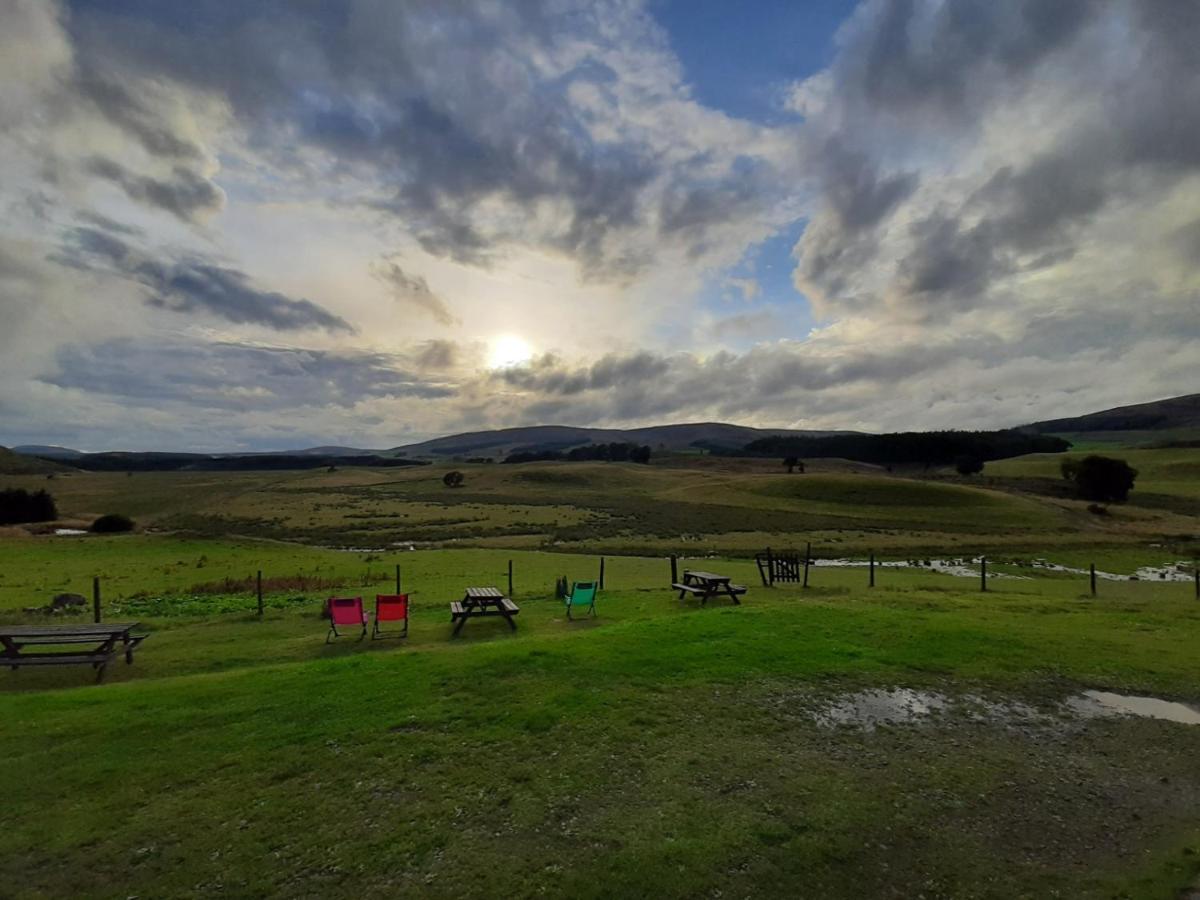 Scotland Shooting Club Kirriemuir Bed and Breakfast Εξωτερικό φωτογραφία